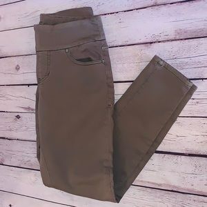 {Jag} High Rise Skinny Jeans Sz 6